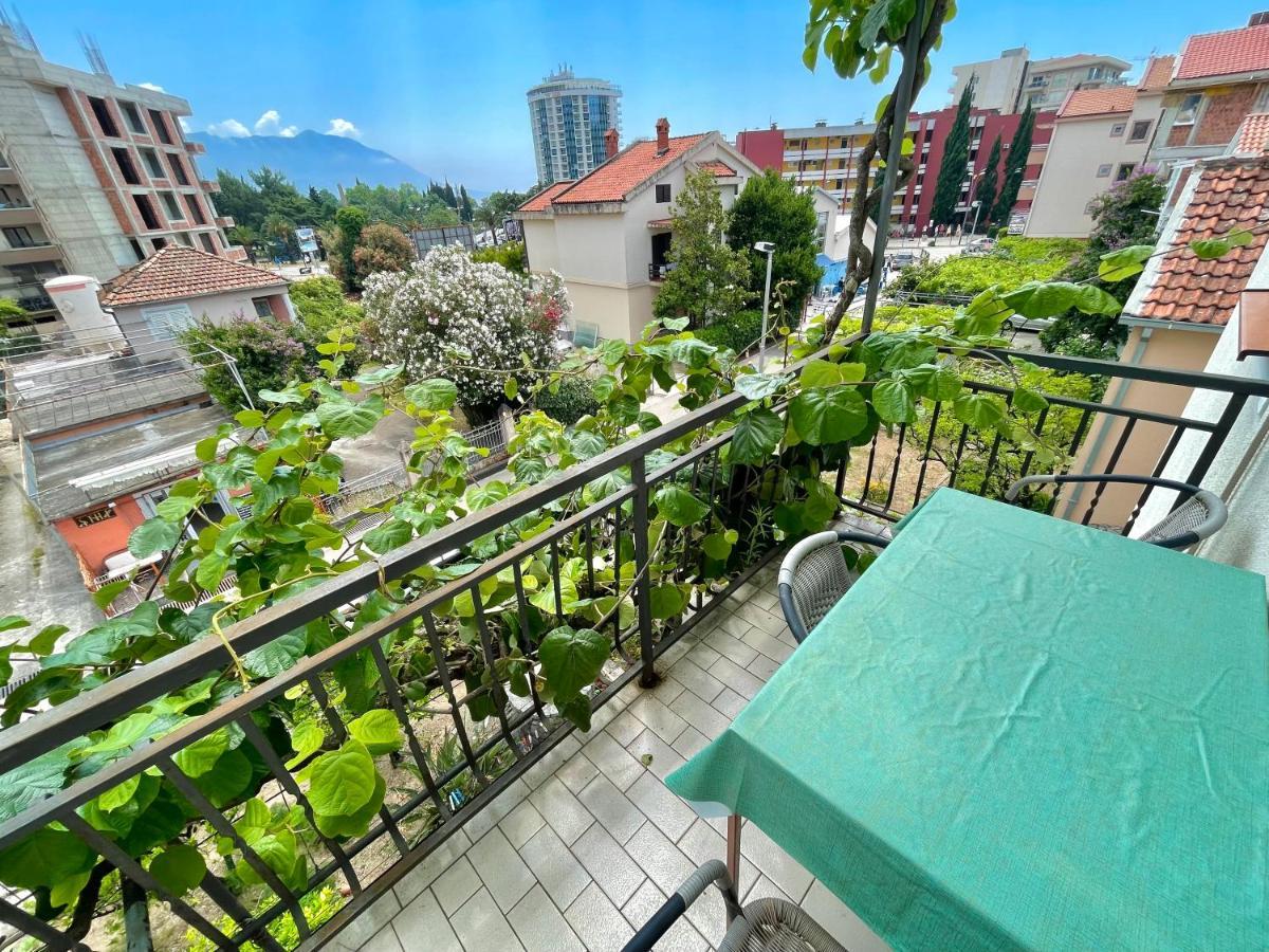 Garden House Будва Екстериор снимка